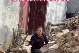 大儿子博士毕业北京工作；二儿子国防大学毕业留部队；父亲搬砖！图片