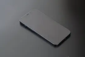 苹果12 Pro Max与苹果13的区别在哪？反差太大，别乱入！先看答案图片
