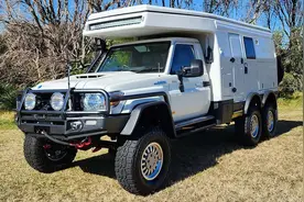 用六轮“陆巡”打造最强硬核越野房车，Extreme 330 XTR 6x6登场图片