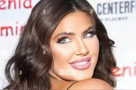 体重200+的坦克型美女，大码模特：brooke barrow图片