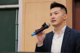 民进党“专家级侧翼”招名威造谣翻车，曾因多次发言歧视陆生引公愤图片
