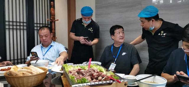 �����ѳǡ�����С���ʳƷ����ѡ��߽������ŵ�΢�ѳ�