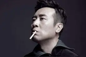 大器晚成于和伟，妻子终究是妻子，结发妻子不能弃图片