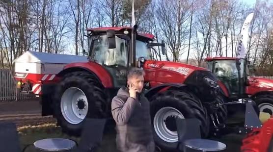 凯斯和纽荷兰农业机械展