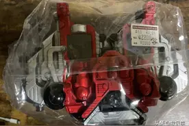 假面骑士：二手模型价格有多低？变身器50，Faiz爆裂器不到100元图片