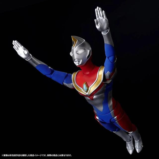 真骨雕戴拿奥特曼终于来了