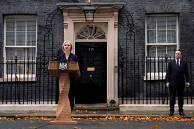 史上任期最短的英国首相，特拉斯这45天到底做了什么蠢事？图片