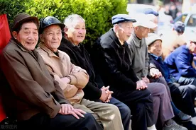 人到老年，被子女厌恶怎么办？这是我听过最标准的答案图片