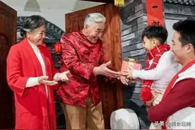 正月初二出门前“祭财神”，牢记“1吃1忌5要带”，日子越过越顺图片