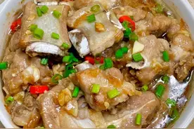 10道家常菜做法，5荤5素，简单易操作，下酒又下饭，上班族都爱吃图片