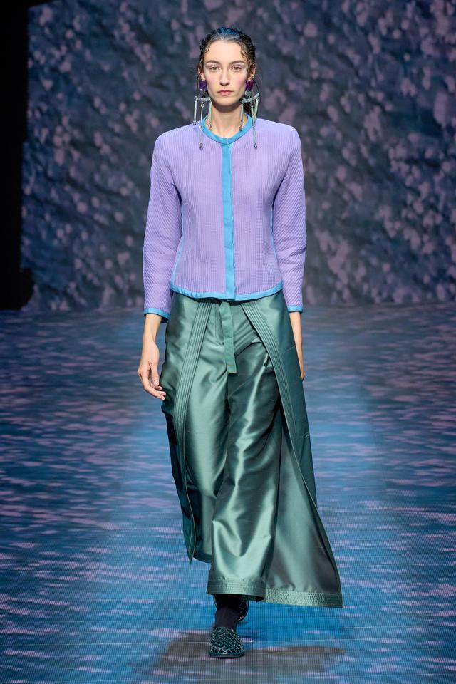 ������Armani2023����ϵ�н���������������Ϊ�������