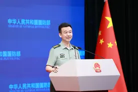 【双语】国防部介绍中国—阿拉伯国家高级军官研讨班情况图片