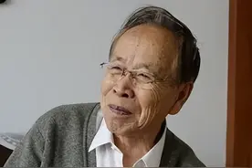 1966年我结婚住在福康里，从南城墙洞洞穿过去进城图片