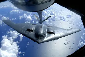 美媒：B-21轰炸机可自由进出中国，并随意轰炸，中国根本拦不住！图片