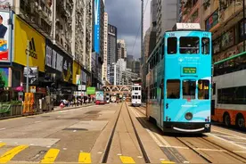 首辆香港单牌车顺利驶入内地为何成为新闻？真相让人感慨万千图片