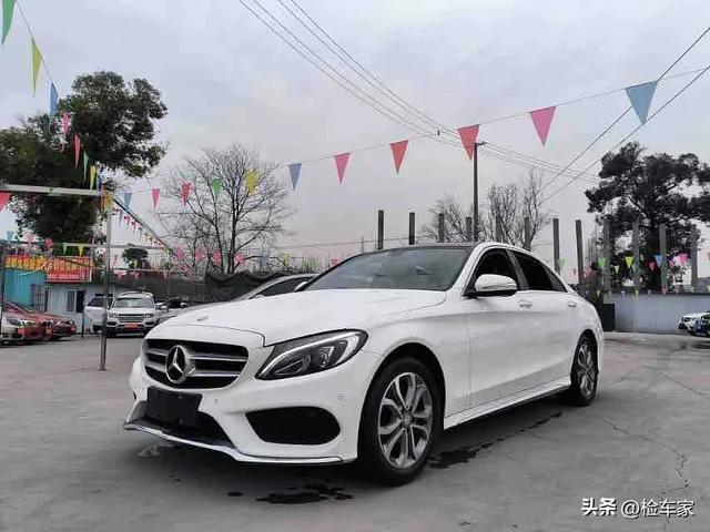 价格战开启 奔驰官降11万