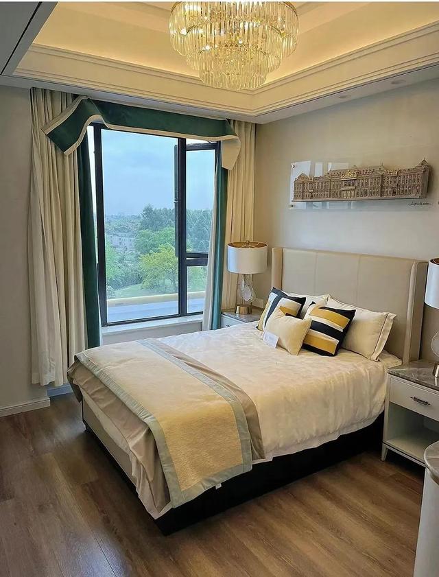 �𾪹㶫¥���¼��������ͱ̹�԰�������̣���۽�����5�۳���