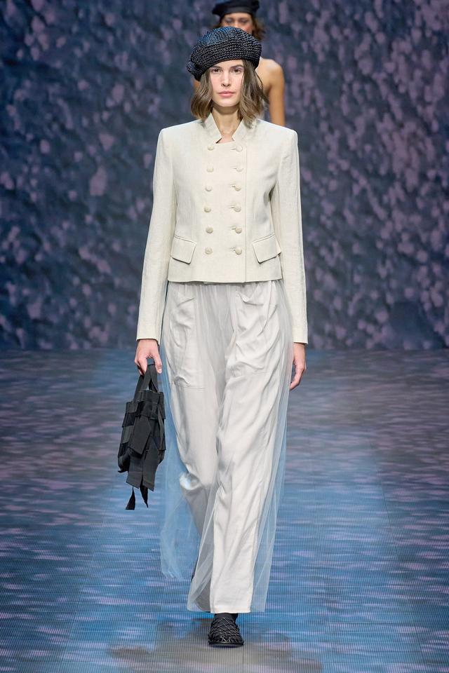 ������Armani2023����ϵ�н���������������Ϊ�������