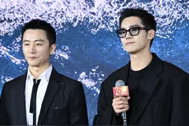 直到看了黄轩和于适同台，才终于明白，娱乐圈到底有多少冷暖心酸图片