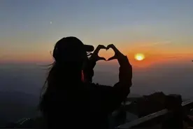适合女人发的走心文案！图片