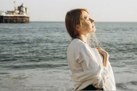 你会介意现任感情史多吗？男生和女生的答案是不一样的图片