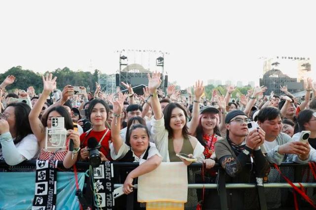 观山湖夏日“狂飙” 避暑经济赢麻了