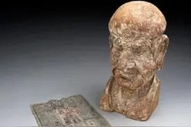 史上最隐蔽私房钱：藏一木雕中600年，2任收藏家都没发现图片