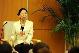 中科院女教授：双目永久失明丈夫选择离开，8年后的结局催人泪下图片