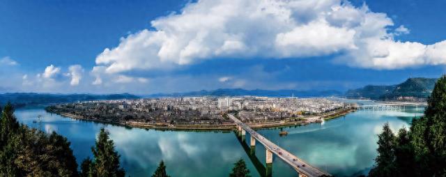 阆中旅游攻略(阆中古城一日游最佳方案)