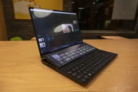 突破桌面与创意极限，超薄靓屏工作站，华硕灵耀X 双屏Pro 2022评测图片