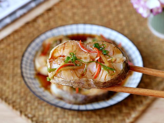 深海鳕鱼的营养价值 深海鳕鱼的营养价值及功效与作用禁忌