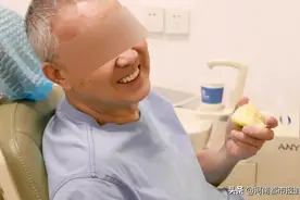 全口无牙一定要种牙吗？吸附性义齿当天取模当天戴牙图片