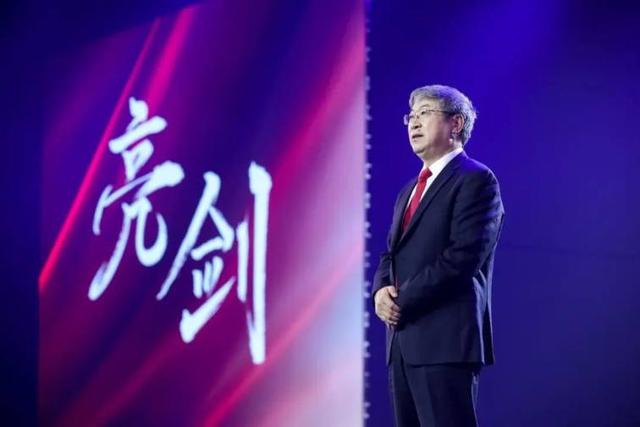 鲍思语决战奇瑞新能源，王磊贾守平兵分两路共同出击