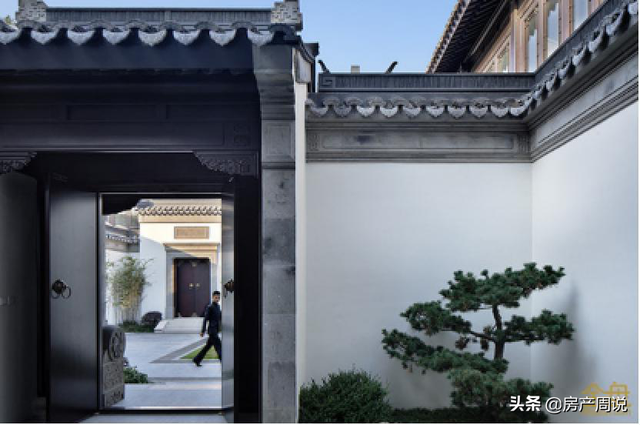 合院百变户型，现代多重院居