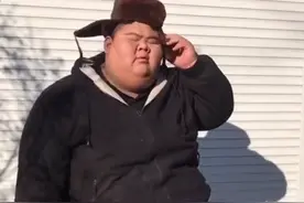 “山东第一胖”王浩楠体重反弹！立新人设复出，网友：丑人多作怪图片