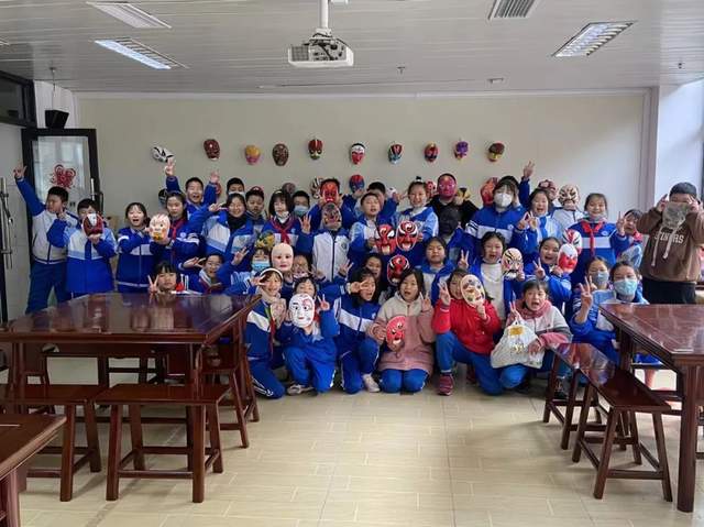 四川省民生研究会新媒体中心-官网