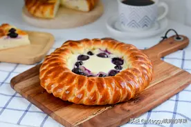 这个奶酪花环面包棒极了，颜值与美味并存，新年送礼可以有图片