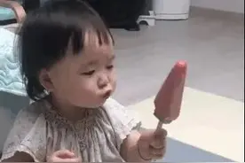 可爱小温温表情包动图，太可爱啦！！(拿图点赞哦蟹蟹啦)图片