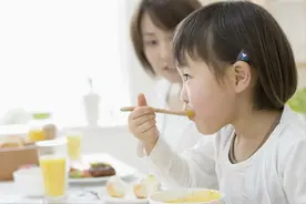 今日末伏，抓住孩子“长高黄金期”多吃4种“长高菜”孩子长得快图片