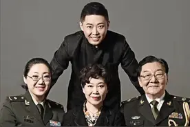 父亲是大导演，儿子是演员，女儿是编剧，一家人编导演全套阵容图片