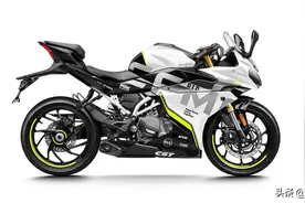 同样是单摇臂的入门级仿赛，赛250与250SR谁更香？图片