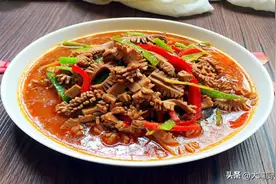 做爆炒腰花，焯水还是过油？区别很大，教你做法，滑嫩鲜美没臊味图片