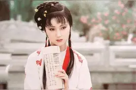推荐113首红楼梦里的经典诗词，留给孩子诵读图片