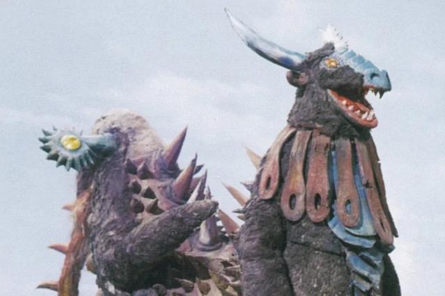 艾斯奥特曼中超兽排行前10名，个个都让艾斯陷入苦战