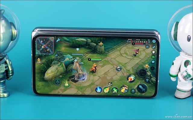 OPPO Find N评测：自由悬停 折叠屏手机的搅局者