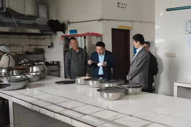 四川省民生研究会新媒体中心-官网