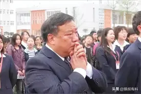 2008年，这位让2300多名师生在地震中逃生的校长，却在3年后病逝图片