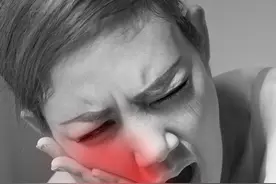 科学使用漱口水图片