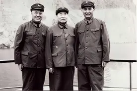 1980年，张震被拟任第一副总长，因总长人选变动，在总参排名后移图片