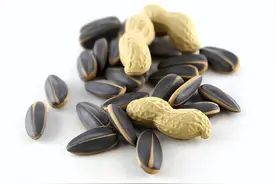 瓜子和花生，一个增肥，一个减肥，你真的吃对了吗？减肥必看图片